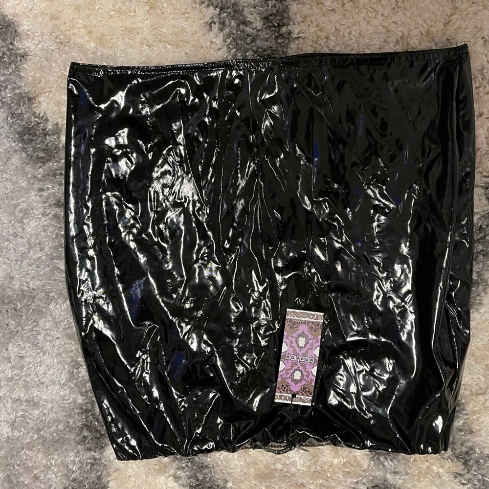 Boohoo leather skirt